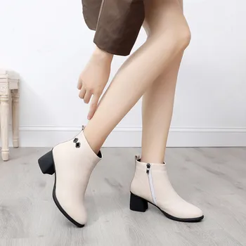  2022 Nova Moda Vrh Cowhide Jeseni, Pozimi Škornji Klasičen Modni Usnjeni Čevlji Plus Velikost Temperament Martin Škornji Ženske Škornji